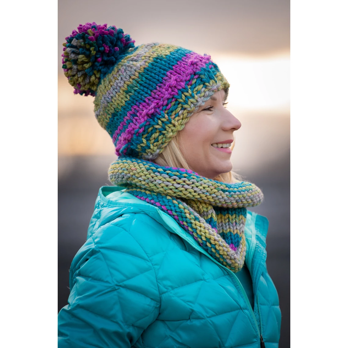 Kolorkka Knit kötött sapka / türkiz-lila-sárga
