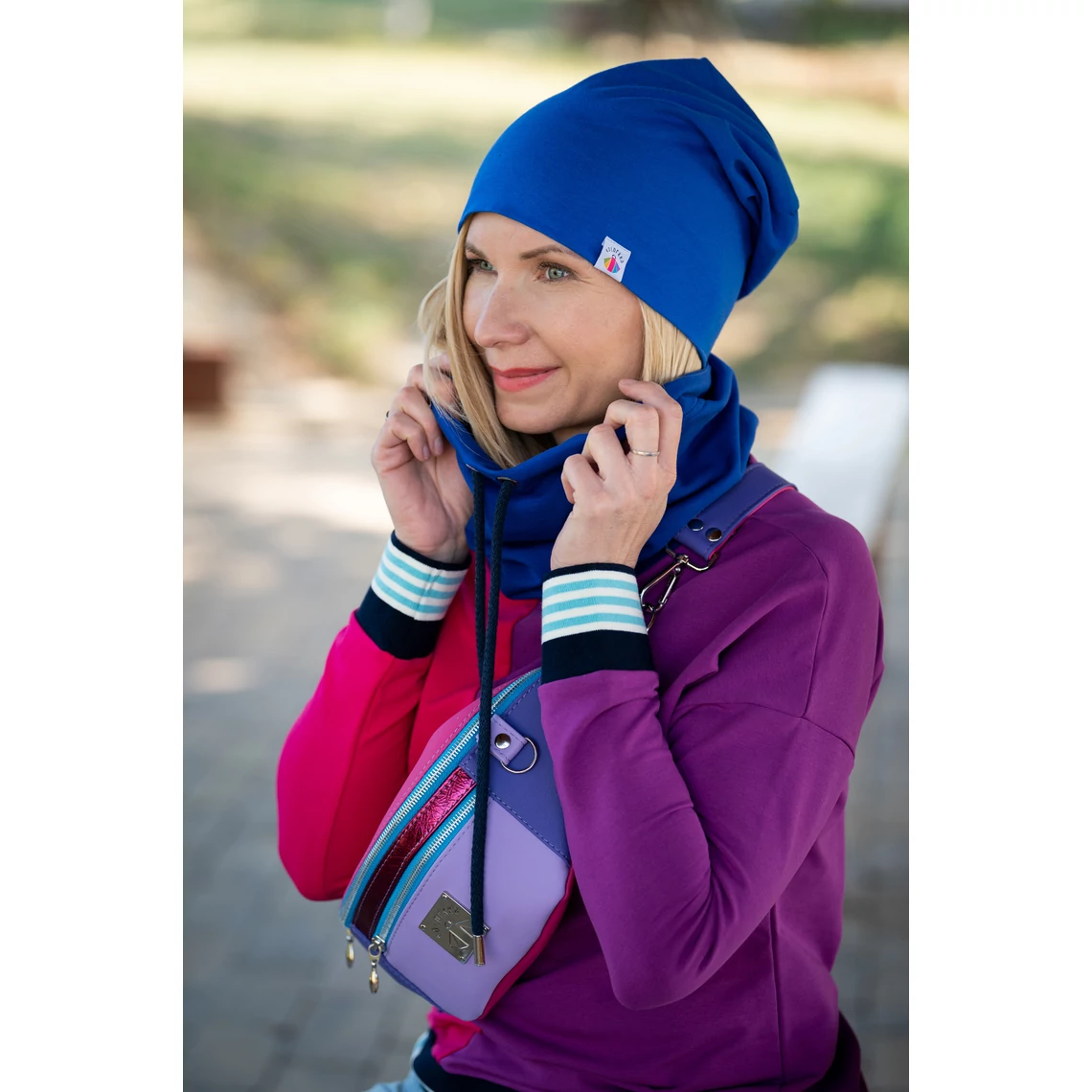 Kolorkka COLORBLOCK kámzsás pulóver / pink-ciklámen-királykék