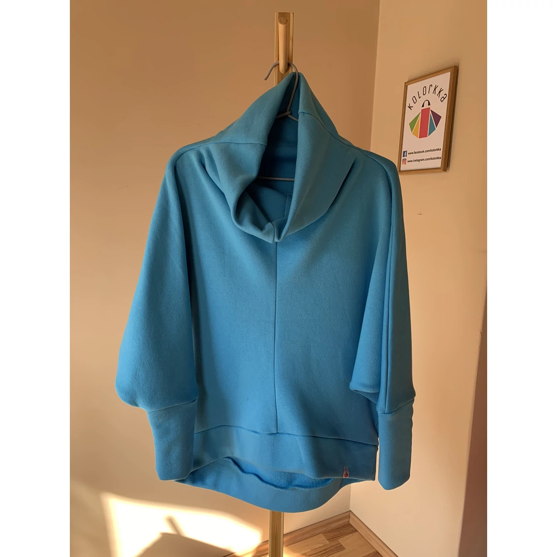 Kolorkka FELHŐ pulcsi / Égszínkék